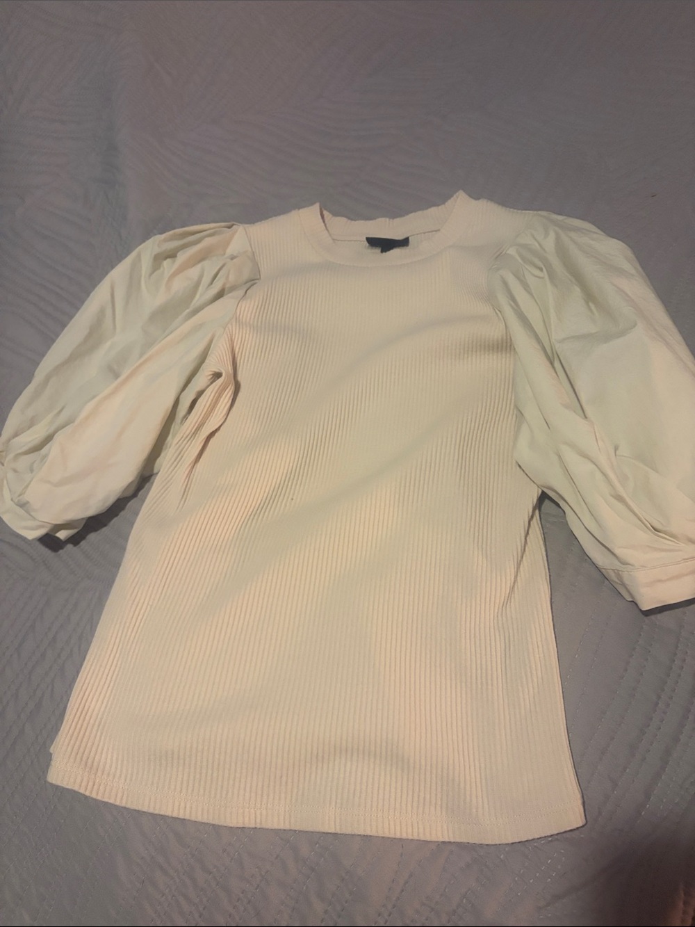 Who What Wear Cream Puff-Sleeve Ribbed Top